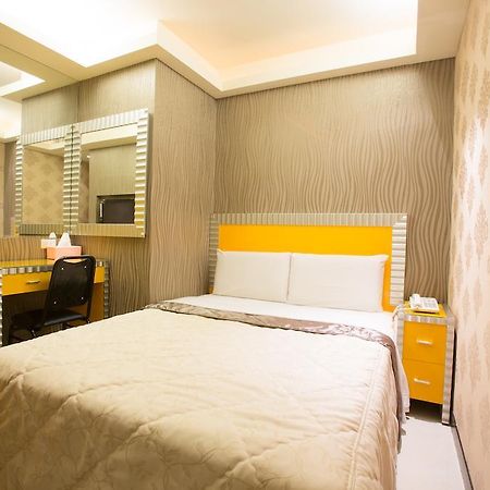 Happy Couples Boutique Hostel Taipei Extérieur photo